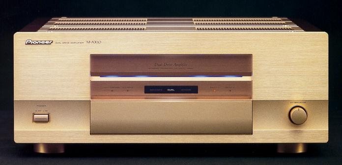 УНИВЕРСАЛ БЕЗ КОМПРОМИССОВ.ЧАСТЬ ВТОРАЯ: ПАРТНЁРЫ