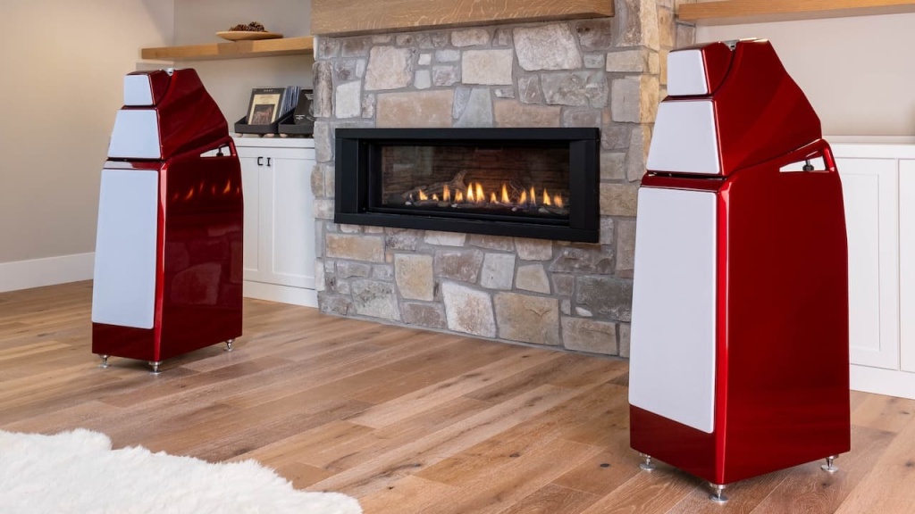 wilson-alexia-v-loudspeakers-lifestyle-red.jpg wilson-alexia-v-loudspeakers-lifestyle-red.jpg